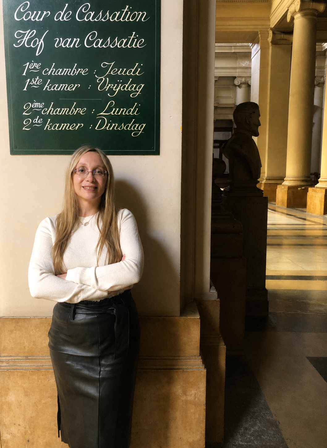 Maître Rosetta Albelice devant le panneau de la Cour de cassation